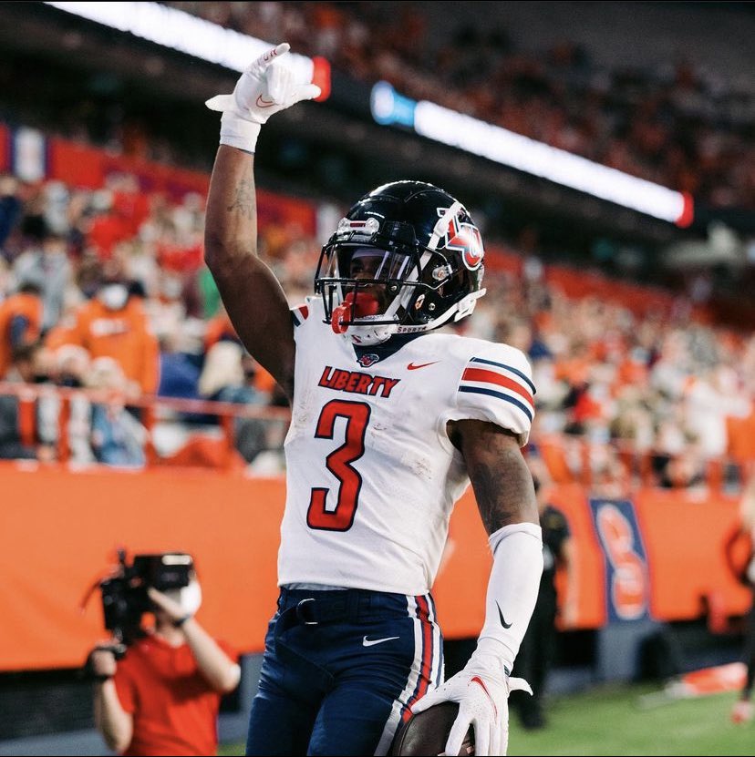 After a great conversation with <a href="/mauricejharris/">Maurice Harris</a> and <a href="/MChorowicz/">Mike Chorowicz</a> I am blessed to receive an offer from Liberty University! #Flames <a href="/CoachBatts/">Joe Battaglia</a> <a href="/FBConcordiaPrep/">Concordia Prep Football</a>