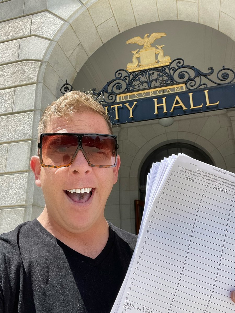 MrTipCredit's tweet photo. Today marks the beginning of our quest for 2000 signatures from #Portland voters to get #tipcredit & #tipwage preservation on the November ballot.
There is a push to eliminate it by referendum, so this is our way to push back and fight back. #mepolitics https://t.co/RXlgqadCmI