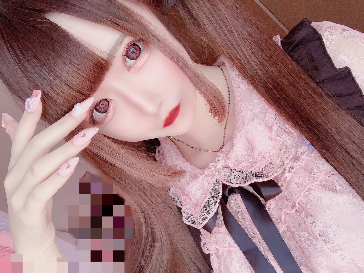 mam0_0ru's tweet photo. ほんとに同一人物かよ、、、 https://t.co/1car7YoTwe