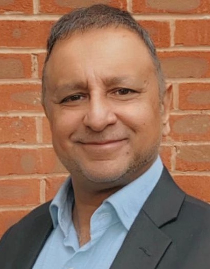 iBSL12's tweet photo. We are pleased to welcome our new chairperson for iBSL, Khalid Ashraf.
#ibsl #chair #bsl #signlanguage #board https://t.co/cOiFCfpDap