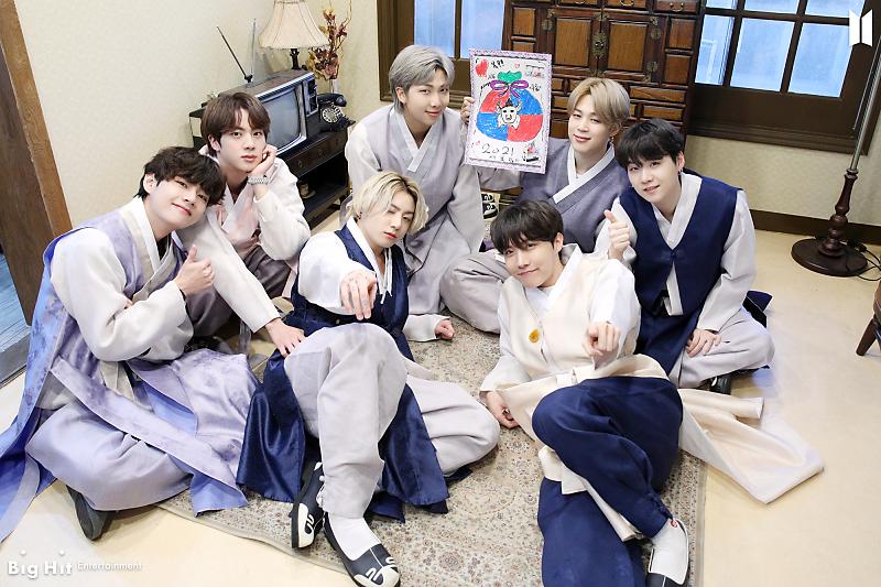 Beeetht's tweet photo. Creo que nadie estaba preparado mentalmente para esto pero es en estos momentos en donde tenemos que estar más unidos, GRACIAS BANGTAN por ser nuestro lugar seguro por 9 años, GRACIAS BANGTAN por salvar miles de vidas, GRACIAS BANGTAN por ser mi felicidad. https://t.co/7UI7xuVbBF