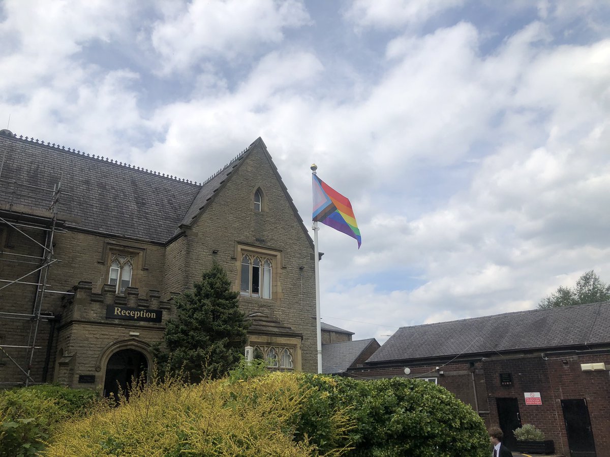 CHSICELAND18's tweet image. Microclimate work around the school grounds #nationalfieldworkweek @CHSupdates