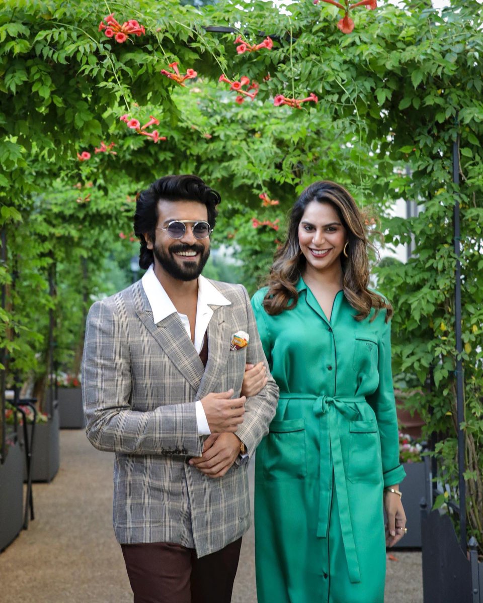 NiharikaGajula's tweet photo. Pic of the day !!!
#ur10
@AlwaysRamCharan @upasanakonidela https://t.co/SHmAHeIzoE