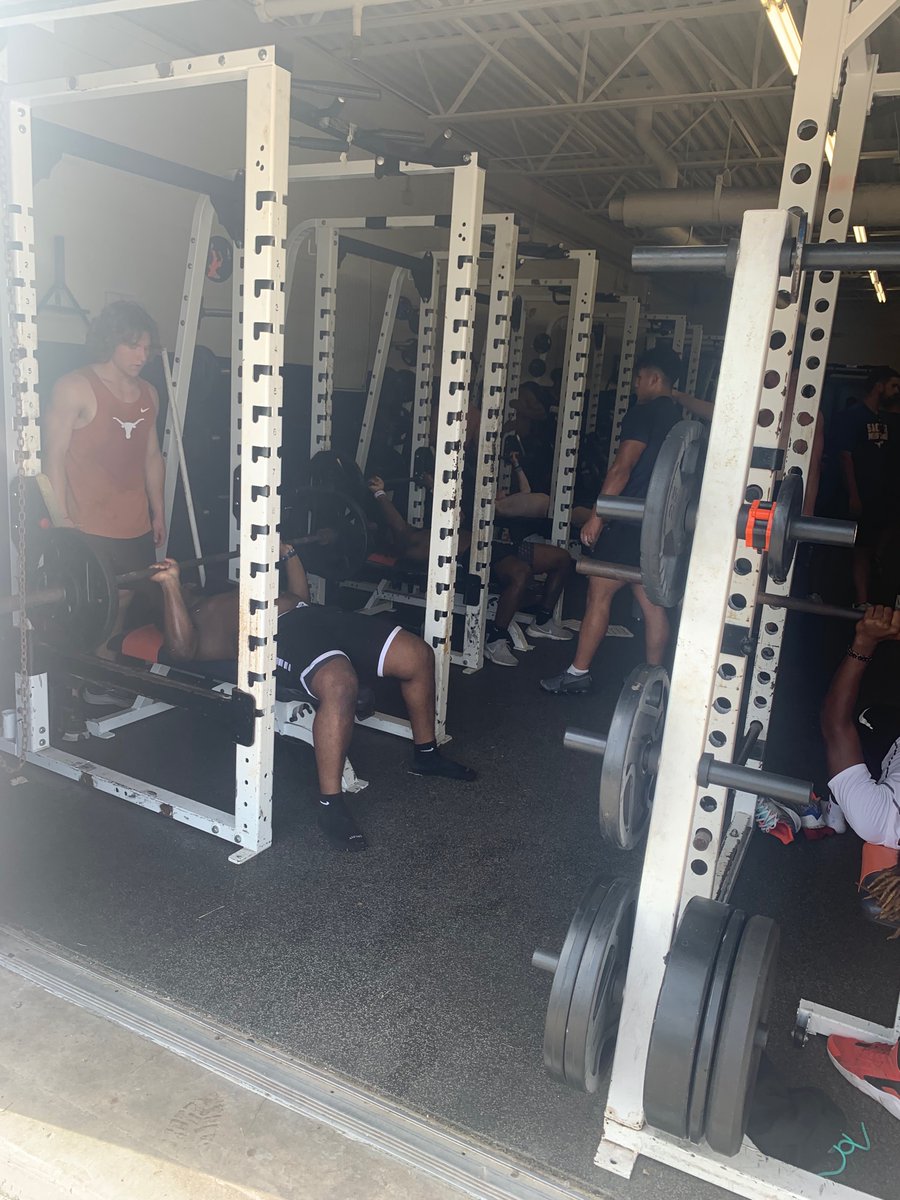 SHSFootballBooster tweet media