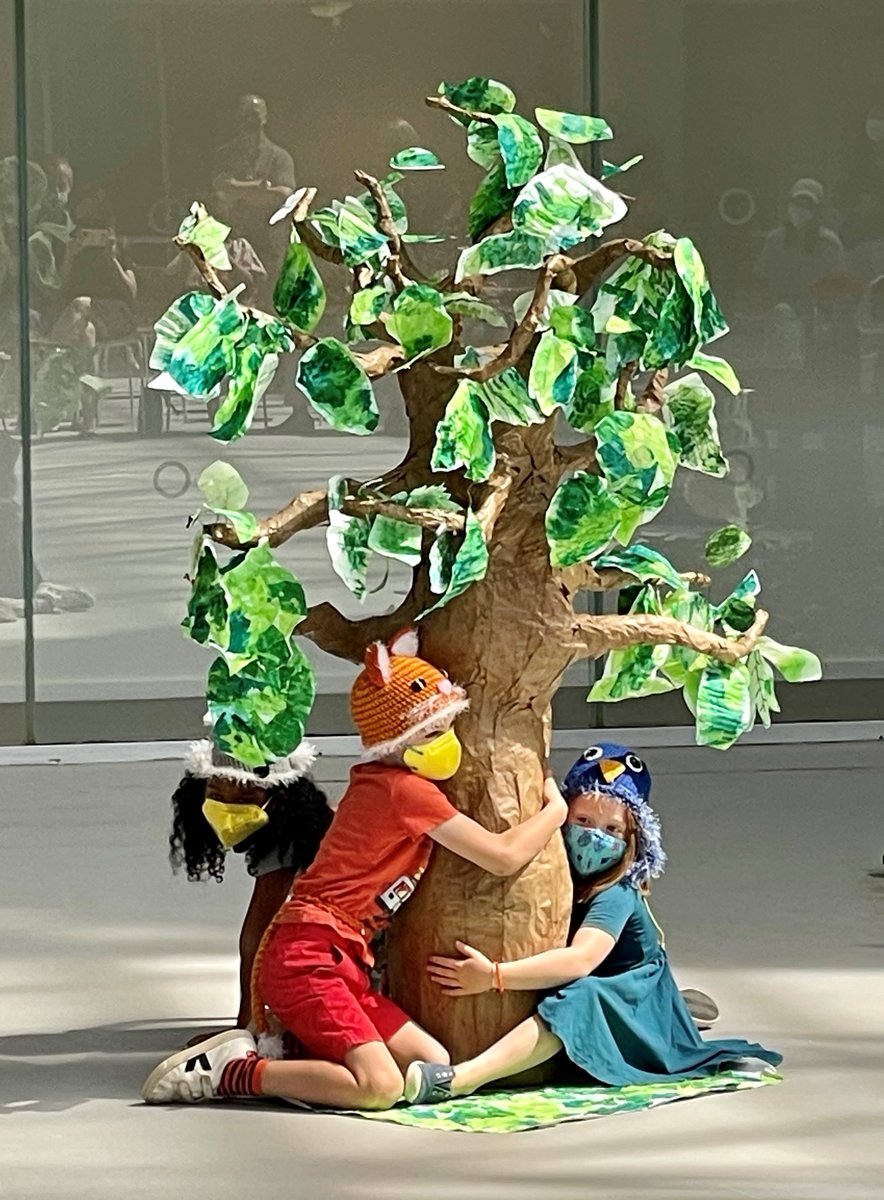 Last week our ELC students put on a special presentation for the community with the Pre-K students performing a selection of songs and the kindergarten and first graders performing their version of "Peter and the Wolf." Special thanks to Ms. Orozco and Ms. Coffman.🎭 #whittle