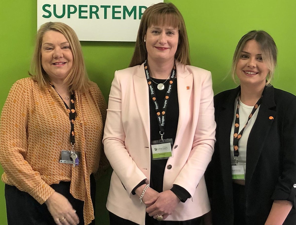RadarforPR's tweet photo. North Wales recruiters @Supertempsltd @S2Recruitment ramp-up jobs events to help clients meet surging demand for staff.

Full story at @northdotwales and in the news today.

https://t.co/dX0yvt5FSs https://t.co/2tJc09Kj3E