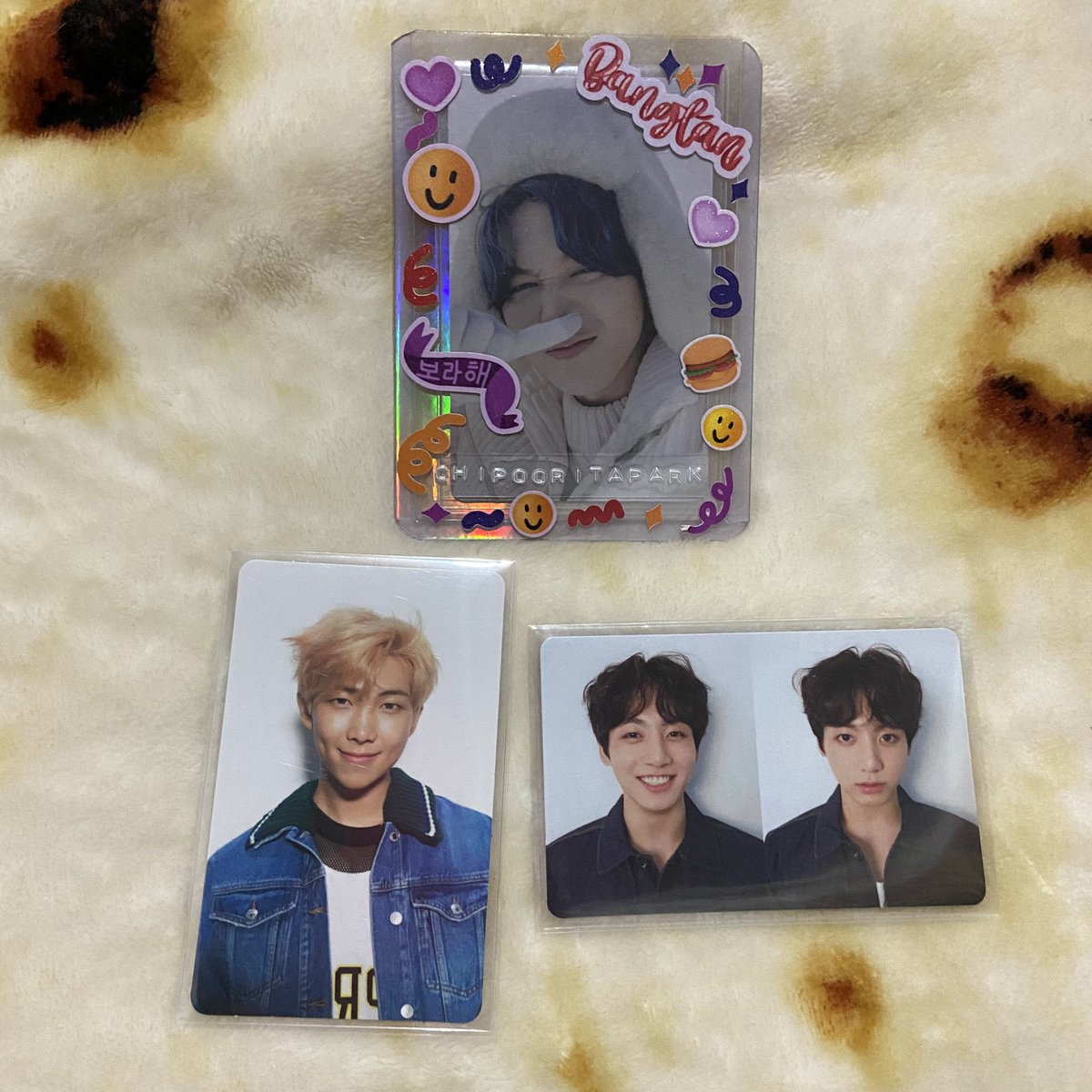 chipooritapark's tweet photo. wts lfb qs bts ph

₱900 PAYO
₱950 DOP

namjoon her v
jungkook tear r

- strictly sold as set
- can look for kahati

📦ggx only
📍north caloocan
🏷 wts lfb bts ph taehyung jungkook jk jimin jhope hobi suga yoongi rm jin bangtan qs ly tear v https://t.co/jir5UuBMuw