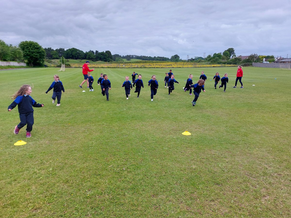 breslin_ms's tweet photo. Day 1 of Active week and what a fun day we had yesterday!  @ActiveFlag @scoilmhuirescmj https://t.co/A3abZ9uunE