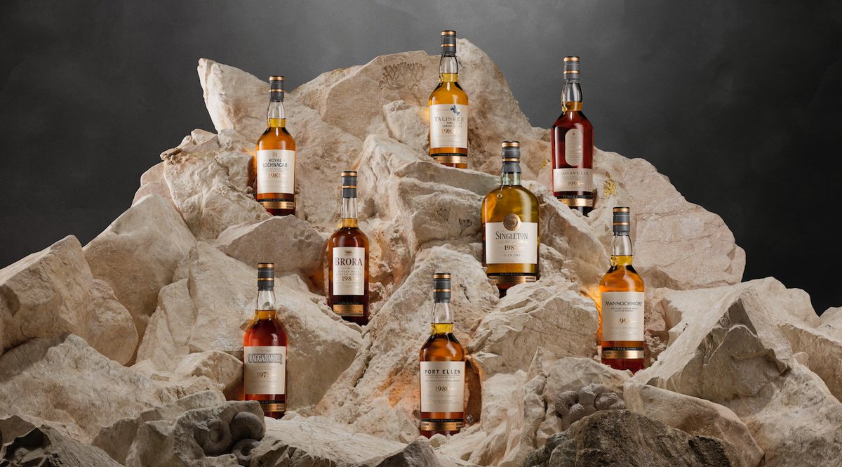 Whisky_Magazine's tweet photo. NEWS: Registration of interest for purchasing the Prima & Ultima Diageo’s Series of Rare & Collectable Vintage Single Malts are now open. Read all about this incredible set here:
#whisky #whiskynews #Diageo #PrimaandUltima #SingleMalt
https://t.co/hMxn95s49y https://t.co/ziNi2qwd36