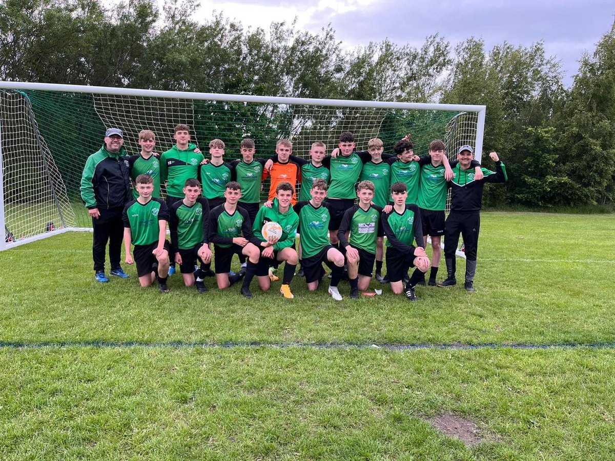 winlatonjrsfc's tweet photo. Last night our U16 team held their last training session for Winlaton Juniors.  After 10 years together the team have decided to call it a day.  The club would like to say a huge thank you to all players, players parents/guardians, https://t.co/DNgI5ixkG7