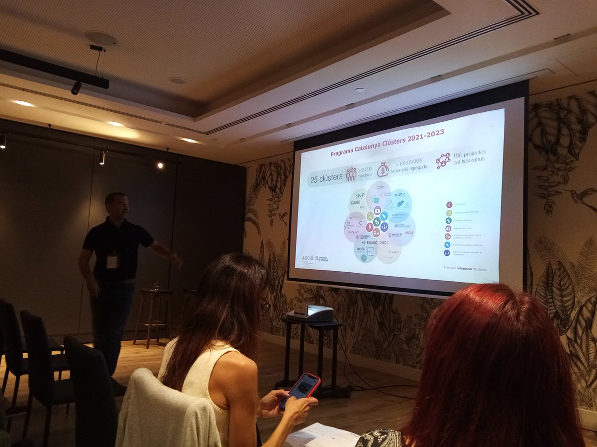 clusterEE's tweet photo. Avui participem a la jornada "incrementa l'èxit en projectes europeus: clústers i administracions locals" presentant el projecte #EDIFICAT #FEDER #POCTEFA amb @Promocio_gi @accio_cat https://t.co/uKL7zbv4Au