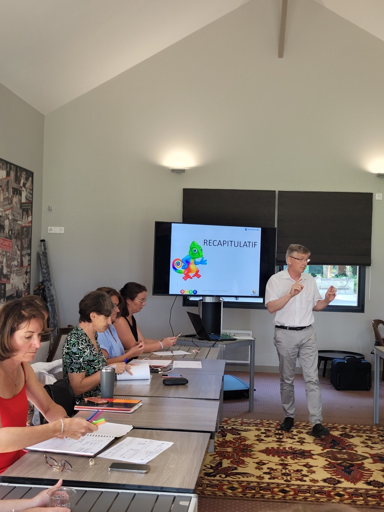 GuerandeATL's tweet image. Dernière session des matinales sur la méthode DISC.
Encore une vingtaine de participants de @GuerandeATL
Merci à CCI Formation et @CChorel de nous avoir aidé à construire ces sessions.
@GuerandeATL est une association soutenue par la @CCINantes @FarrouetPRO
#methodedisc #échanges