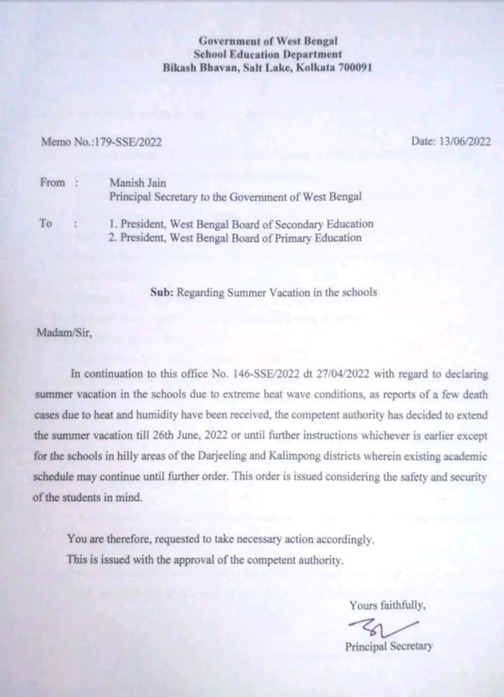 nimain_dash's tweet photo. #EXTENDSUMMERVACATION DUE TO HEAVY HEAT WAVE @BPSethi @samirdash01 @CMO_Odisha @GovernorOdisha @SMEOdisha @smeodisha2014       West Bengal govt has already been taken step regarding this matter https://t.co/VZoRlxY4hr