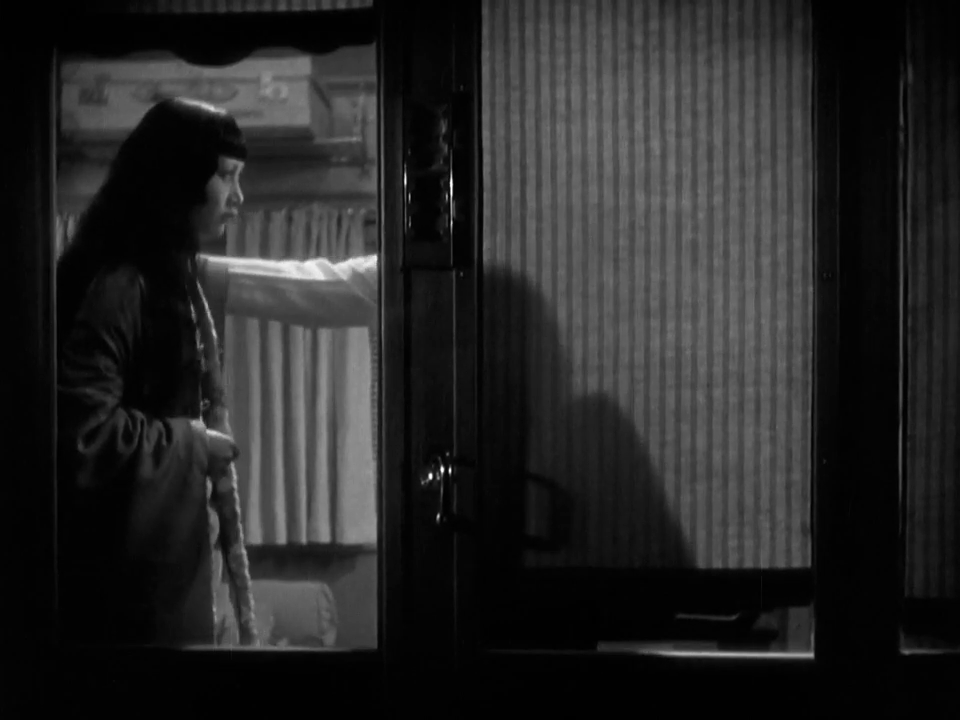 Nemo_719's tweet photo. Shanghai Express (1932) https://t.co/lZUQaqE9Oh