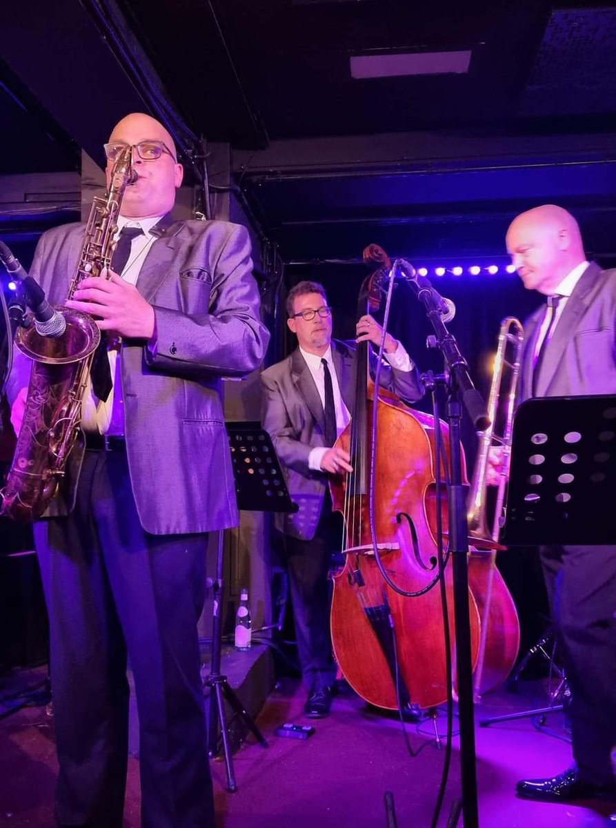 Total entertainment. If en route to Soho you were not "on the sunny side of the street" you certainly were when you left. A packed, spectacular night, you have to go tonight if you want to see what happens next, the climax...FINALE! 
<a href="/Rgelato/">Ray Gelato</a> and The Giants <a href="/pizzajazzclub/">PizzaExpress Live</a> #Soho