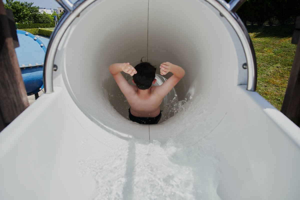 leioaudala's tweet photo. 💦Bihar irekiko dira Torresoloko kanpoko igerilekuak 👉https://t.co/crHF8hUWA7
💦Mañana se abrirán las piscinas exteriores de Torresolo 👉 https://t.co/xDGRkLqcSR
#LeioaKirolak #Torresolo #piscinas #igerilekuak #Leioa https://t.co/MH26z1NMDE
