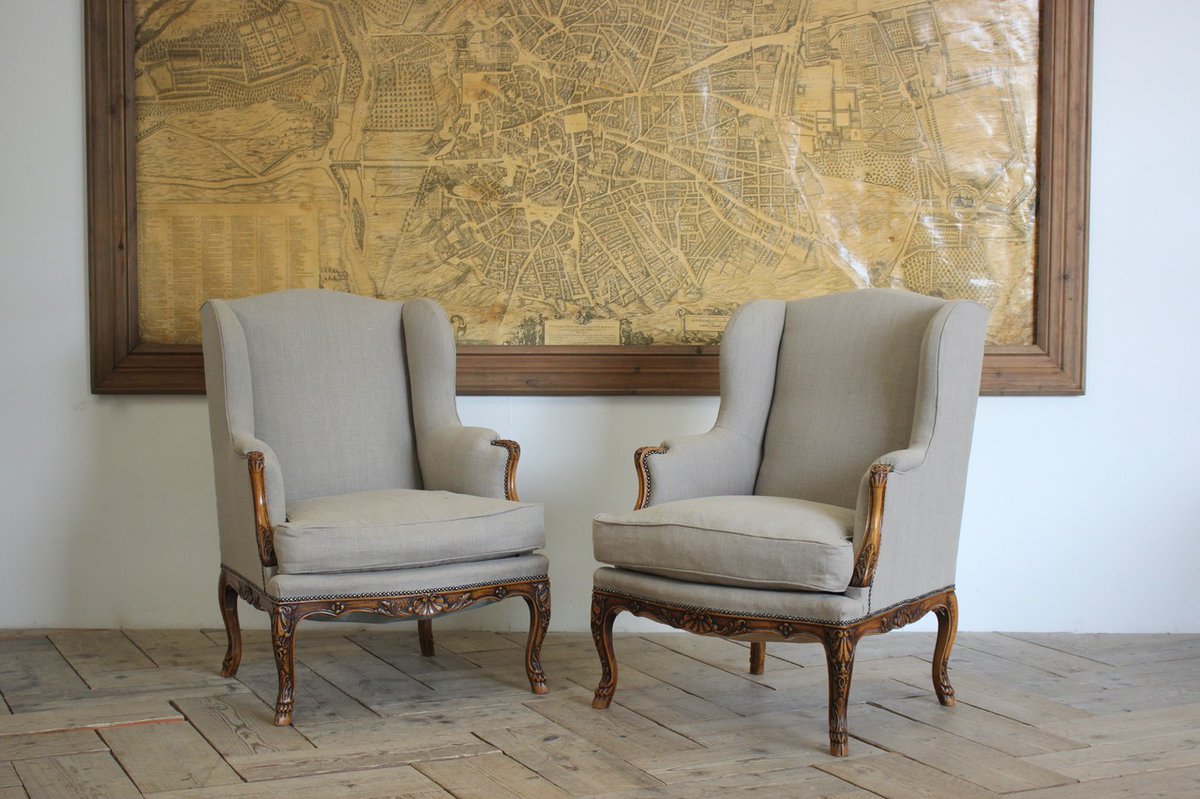 BrownriggUK's tweet photo. A good pair of late 19th century French wingback armchairs in walnut.
https://t.co/igDmxBF4hs
#armchairs #antiquearmchairs #pairofarmchair #wingbackchairs #walnutfurniture #antique #furniture #interiorstyling https://t.co/KRQgCcQhKd