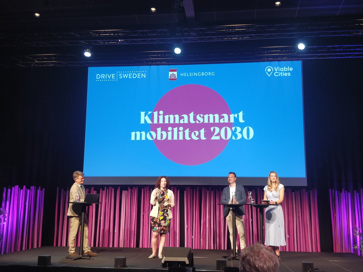 pereverza's tweet photo. Attending a series of inspiring events in @hbgstad this week. Today #TransitionLab Forum on climate smart mobility by @ViableCities &amp; @DriveSweden. Focusing on innovations for mobility of goods and people, emphasising a need in #systemperspective https://t.co/uTulne7SNL