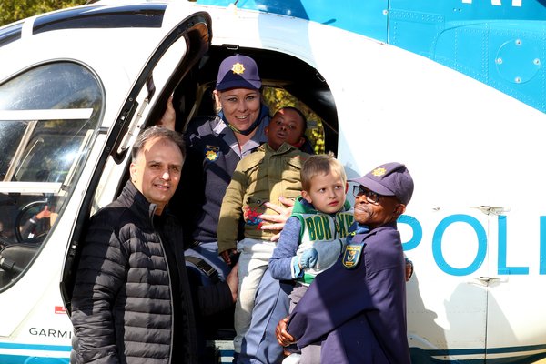 RekordNewspaper's tweet photo. Wonderboompoort police, child helpline join hands to fight abuse

Wonderboompoort police say they are concerned over child abuse incidents that end up not being reported to the police, leading to culprits continuing their abuse freely. Read more> https://t.co/h4EwvbGD1Y https://t.co/Qjs6A7fIax