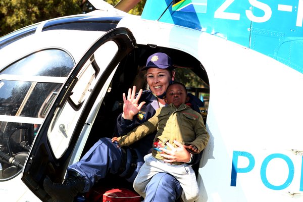 RekordNewspaper's tweet photo. Wonderboompoort police, child helpline join hands to fight abuse

Wonderboompoort police say they are concerned over child abuse incidents that end up not being reported to the police, leading to culprits continuing their abuse freely. Read more> https://t.co/h4EwvbGD1Y https://t.co/Qjs6A7fIax