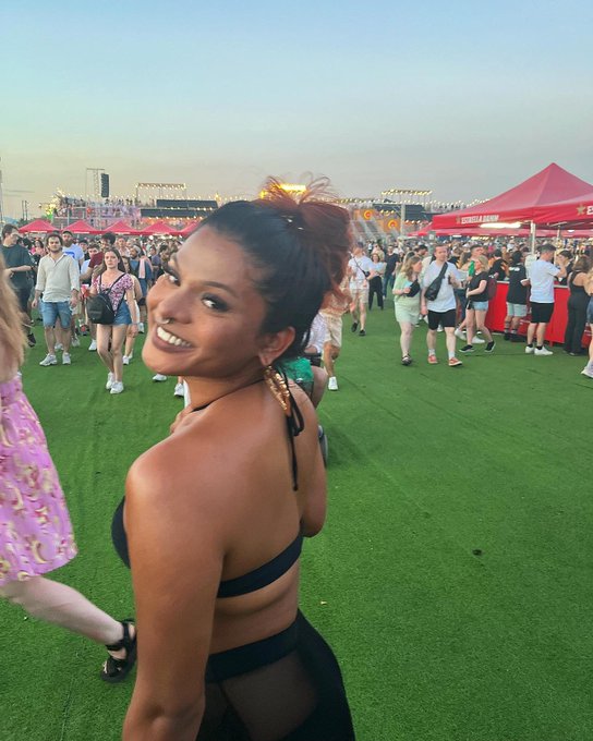 It was hard being this tucked with so many fit Spanish men around 👀 https://t.co/gA4tb2PUyE<a href="/tag/trans"class="tags"><span>#trans</span></a>