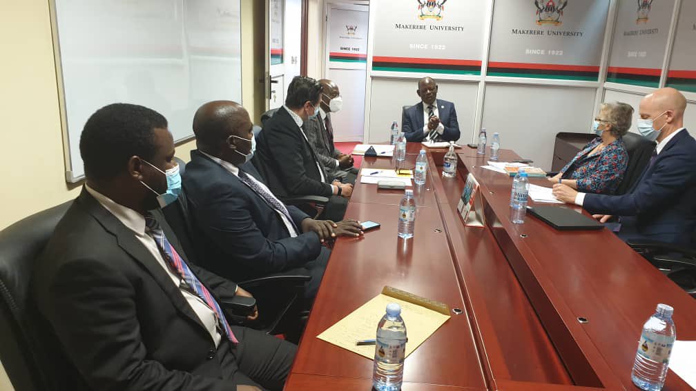 ProfNawangwe's tweet photo. We have discussed collaboration between the Swedish Intellectual Property Office and @Makerere with a delegation led by Dr. Gity Behvaran of the Embassy of Sweden in Uganda. https://t.co/bqrRygdVpd