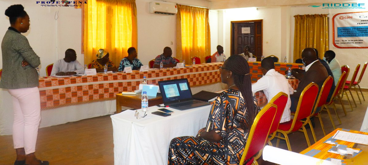 Riddef_Officiel's tweet photo. Un atelier de renforcement de capacité des délégations du RIDDEF dans le cadre du projet FENA [Femme en Avant], s'est tenu à Abidjan du 03 au 04 juin 2022. 
#AffaireMondialeCanada
#CARE
#RIDDEF https://t.co/nw0qrTED7J