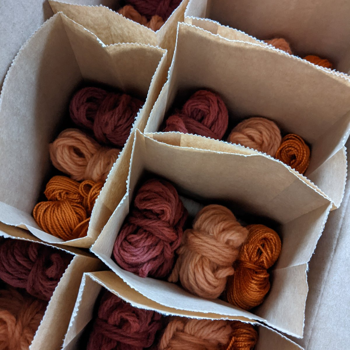 ✨ 'Loved it!', they said! ✨

Thanks to woven textile designer <a href="/dalia_james/">Dalia James Studio</a>, and all who joined us at #LancasterCastle, for an inspiring introduction to hand weaving. We used #naturallydyedyarn that echoed the colours of <a href="/mjparchitects/">MJP Architects</a>'s Ruskin building, dyed by Dalia.