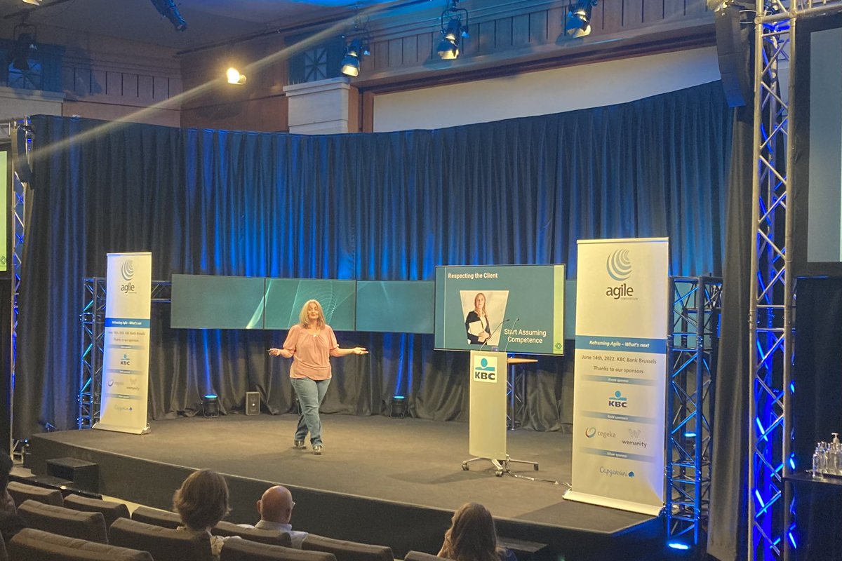 Don’t focus on the people that resist change, focus on the people that want to be coached — Cherie Silas <a href="/CoachingTandem/">TandemCoach.co</a> at #ScaBru