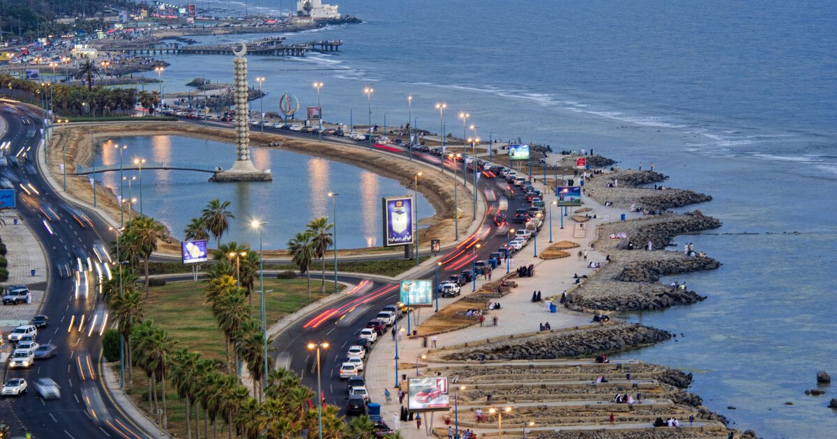 Don’t miss out on the gentle sea breeze at Jeddah Waterfront in Saudi.🌬🇸🇦Relax &amp; unwind with your family &amp; loved ones at the most popular tourist destination in Jeddah city.👨‍👩‍👧‍👦🏙
Packages starting from ₹37,200*
Book with Travel Tours 📞1800-572-1977 or 📨 holidays@traveltours.in