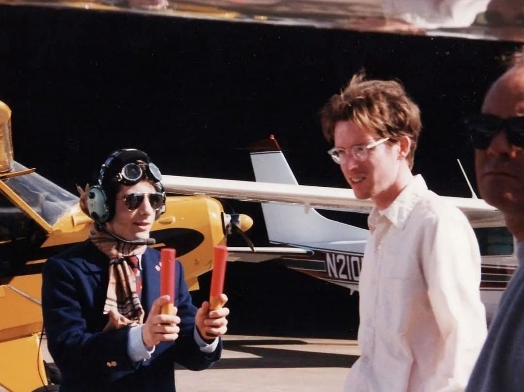 cinemascuro's tweet photo. Behind the scenes of Rushmore (1998) https://t.co/iqZL2mq5cD