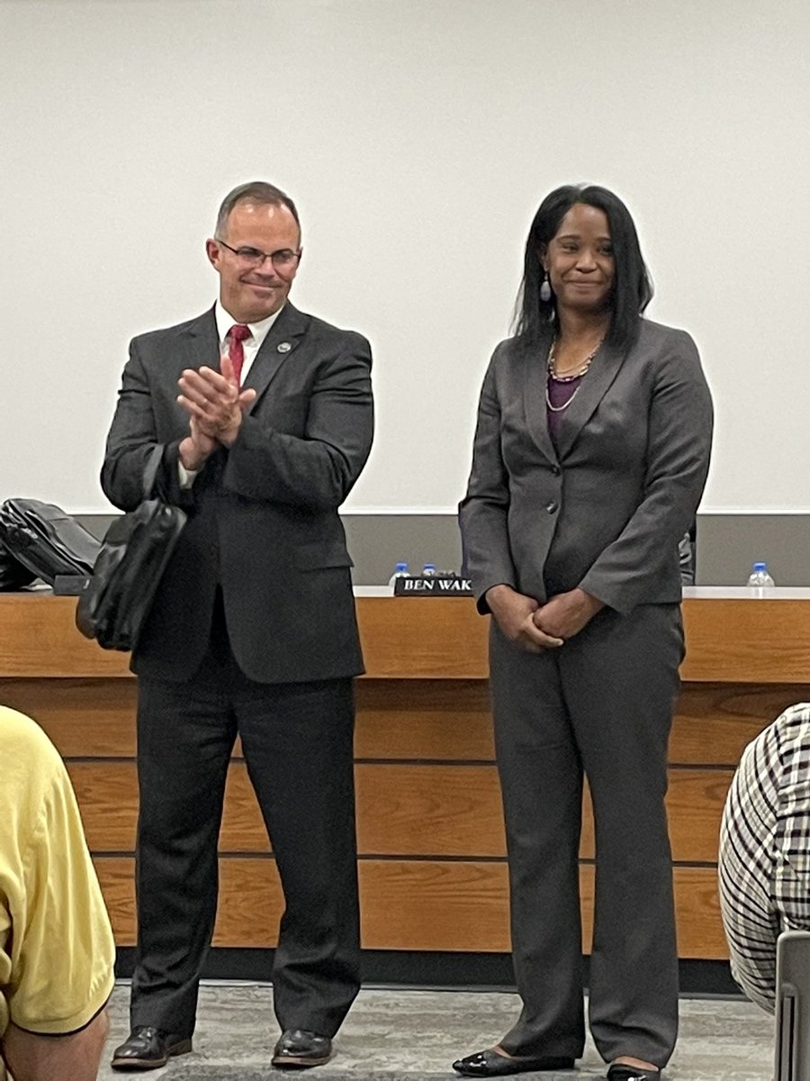 Virginia Poindexter tweet media