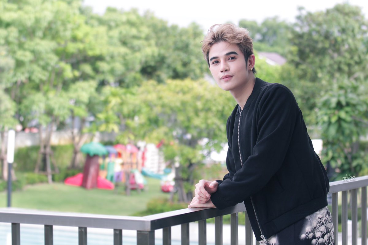 niing_jaoka's tweet photo. ต่อด้วยเซตที่สอง มีริมสระแล้วก็ต้องมีริมระเบียง 😆😆😆
#เบนซ์จิรโรจน์ #benzji
#SuperBenzCenter
@Superbenzcenter
#GreenNeighborMarket
#PropertyPerfect https://t.co/EEt16IFm3M