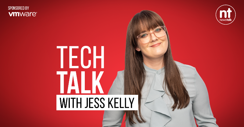NewstalkFM's tweet photo. On the latest Tech Talk with @jesskellynt:
📱The head of Samsung Ireland talks about #GalaxyUnpacked
🩺@martingcurley1 explains how digital health could save lives
🧹Jamie Cantwell from @Currys_irl explains how they can declutter your home
With thanks to @VMware