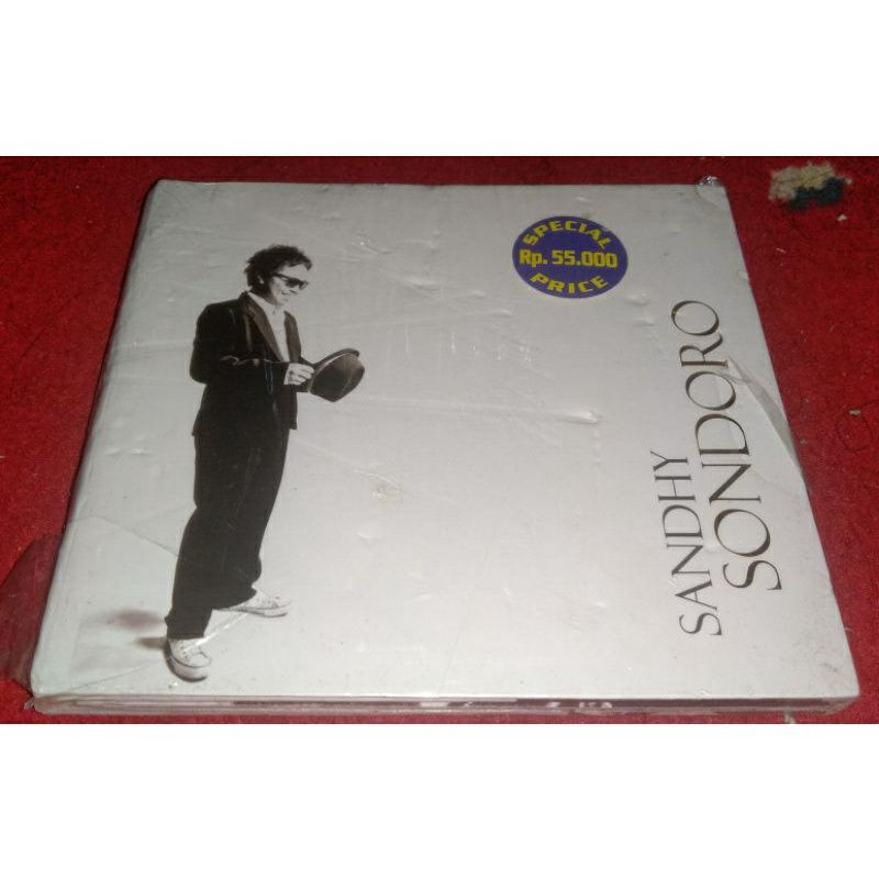 M E V E R I C K tweet media