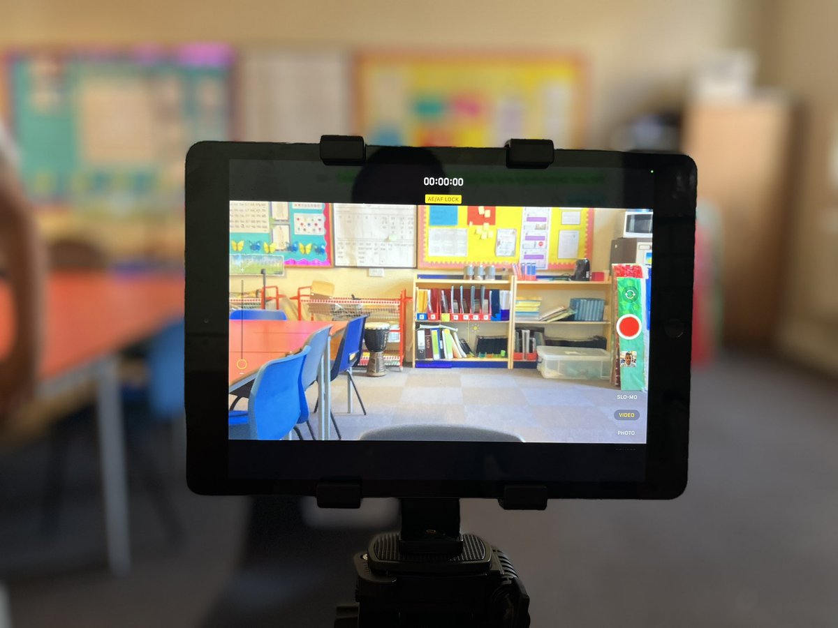 OnlineBehave's tweet photo. Great to be back @St_StephensMAT working with the year 5 #digitalambassadors. It’s #onlinesafety #filmmaking again - this time how to be good digital citizens based on the @ChildrensComm #digital5aday  @dogduckcat #safeguarding https://t.co/wn21M72IAn