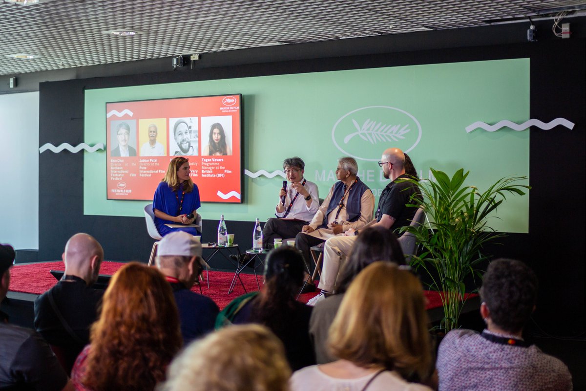 mdf_cannes's tweet photo. 2022 marked the 2nd edition of #FestivalsHub in Cannes, a collaboration between @mdf_cannes and @Cinando_. We can say with great pride that it was a massive success! Relive a bit of the buzz of the 2022 Festivals Hub with us ✨ #UnlockTheFilmIndustry #Cinando #MarcheDuFilm #MDF22 https://t.co/4yQdZjgdBX