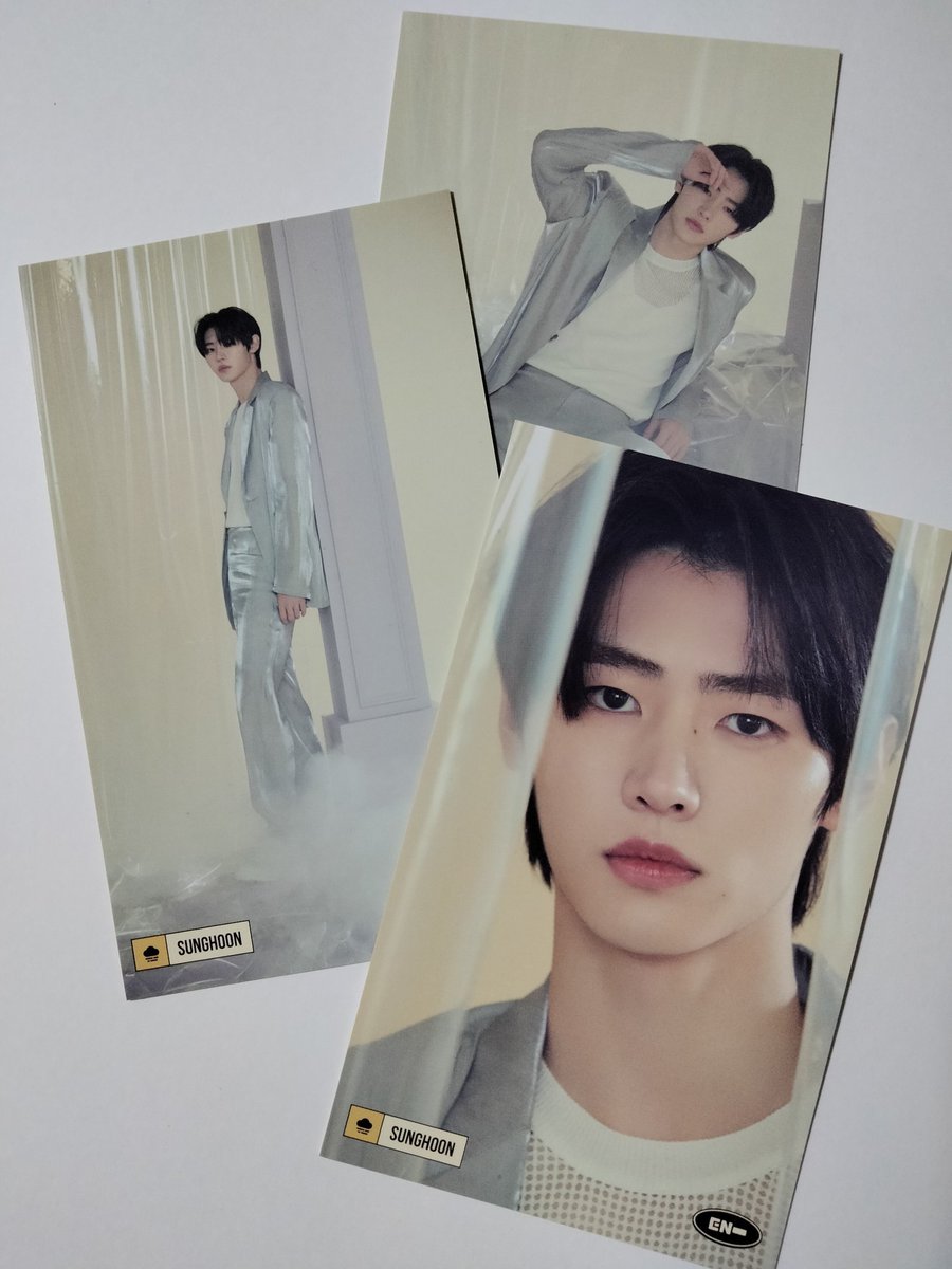 kkulturephga's tweet photo. GIVEAWAY CELEBRATION OF ENHYPEN’s COMEBACK

- 1 winner of MANIFESTO: DAY 1 Engene Ver. UNSEALED 
- 2 winners of enhypen SG mem set

Rules
- mbf me and @kkultureph
- rt &amp; like this twt and the qrt 
- reply pic of your bias w/ #MANIFESTO_DAY1  
@ENHYPEN_members 

ends: July 14 https://t.co/a4hV6RTA9j