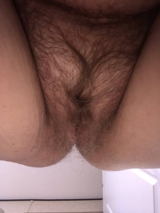 Good morning Twitter! Just a little #hairypussy to start your day! https://t.co/UsVFkuX4zd<a href="/tag/hairypussy"class="tags">#hairypussy</a>