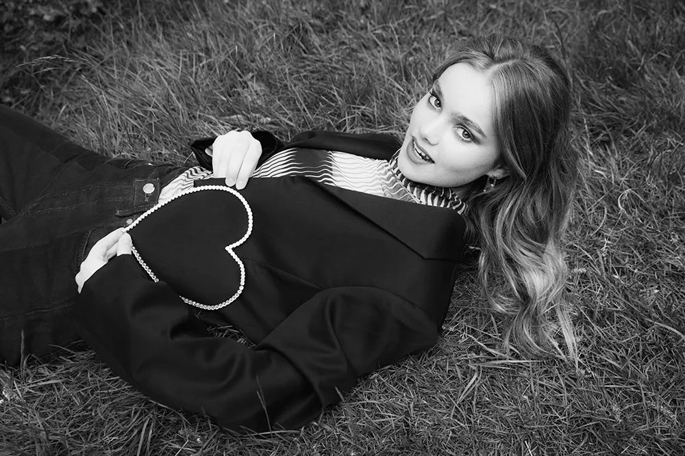 izzy_sermon's tweet image. #isabellasermon for Cool America coolamericamag.com/isabella-sermo…