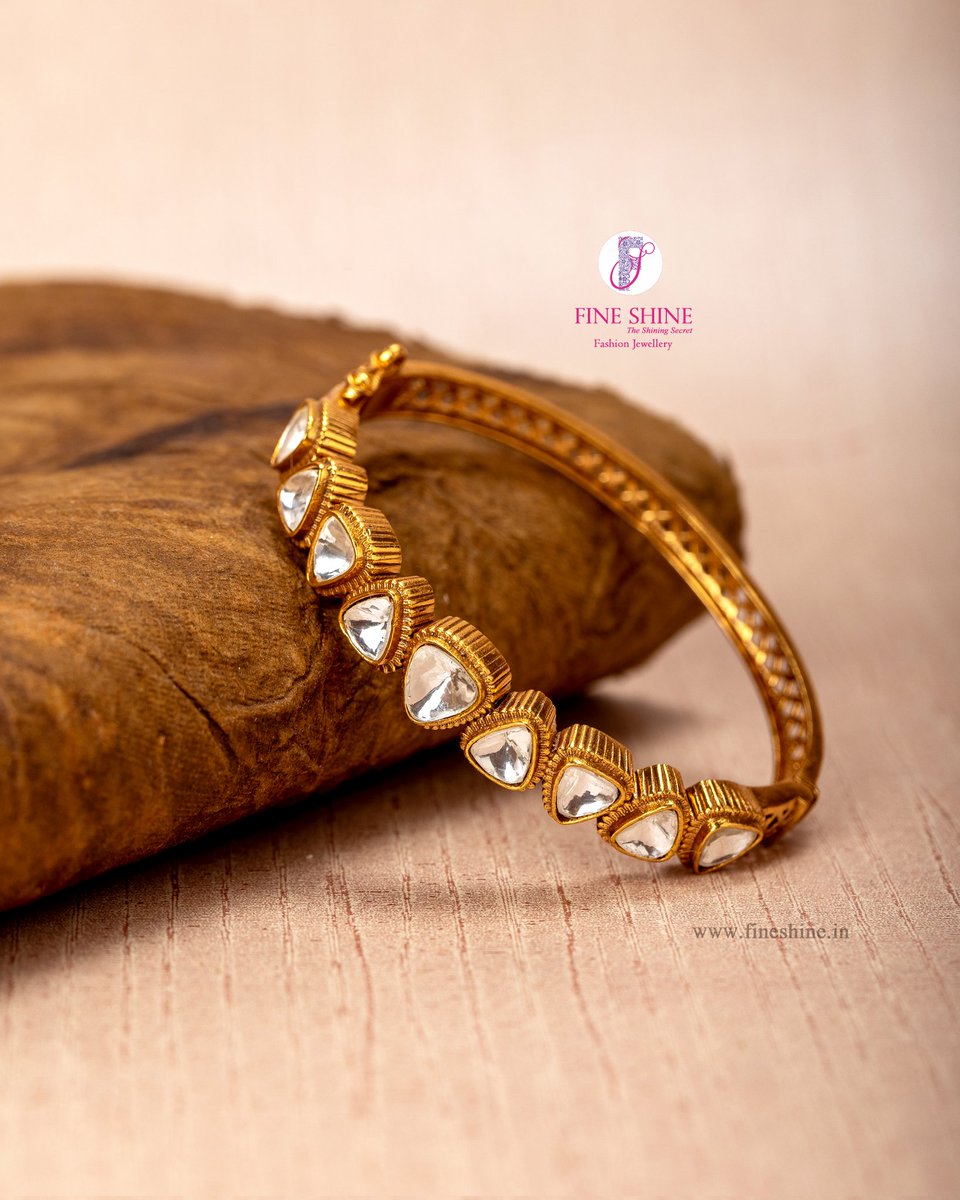 Dainty enough to wear every day, but bold enough to make a statement. If you like the sound of that, these pieces are perfect for you. To purchase visit our store or Call/Whatsapp us at +91 98402 52574 #Bangle #Statement #necklace #Bracelet #Statement #ShopOnline #Bold #beauty