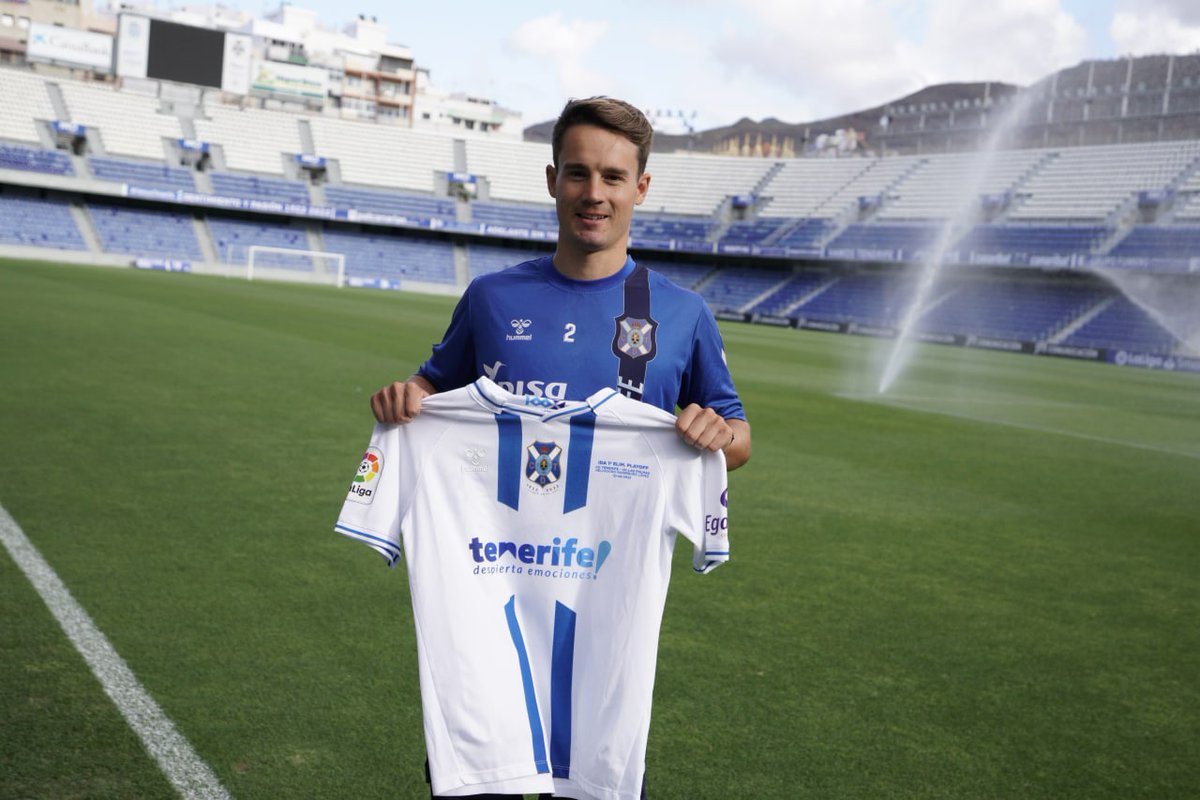 📣Last draw of the season, #BlanquiazulesFans!! 

😃 Win <a href="/pablolarrea8/">Pablo Larrea Gambara</a> 's 👕!! 

⤵️All you have to do is:
🔄Follow <a href="/CDTOfficialEN/">CD Tenerife 🏴󠁧󠁢󠁳󠁣󠁴󠁿</a>, <a href="/CdtCantera/">CanteraCDT 🏴󠁧󠁢󠁳󠁣󠁴󠁿</a> &amp; <a href="/CDTOficial/">CD Tenerife 🏴󠁧󠁢󠁳󠁣󠁴󠁿</a>
 🤍💙Give Like
🔀 RT 

Good luck!🤞🏼🌐
#CDTCentenary 🏴󠁧󠁢󠁳󠁣󠁴󠁿
