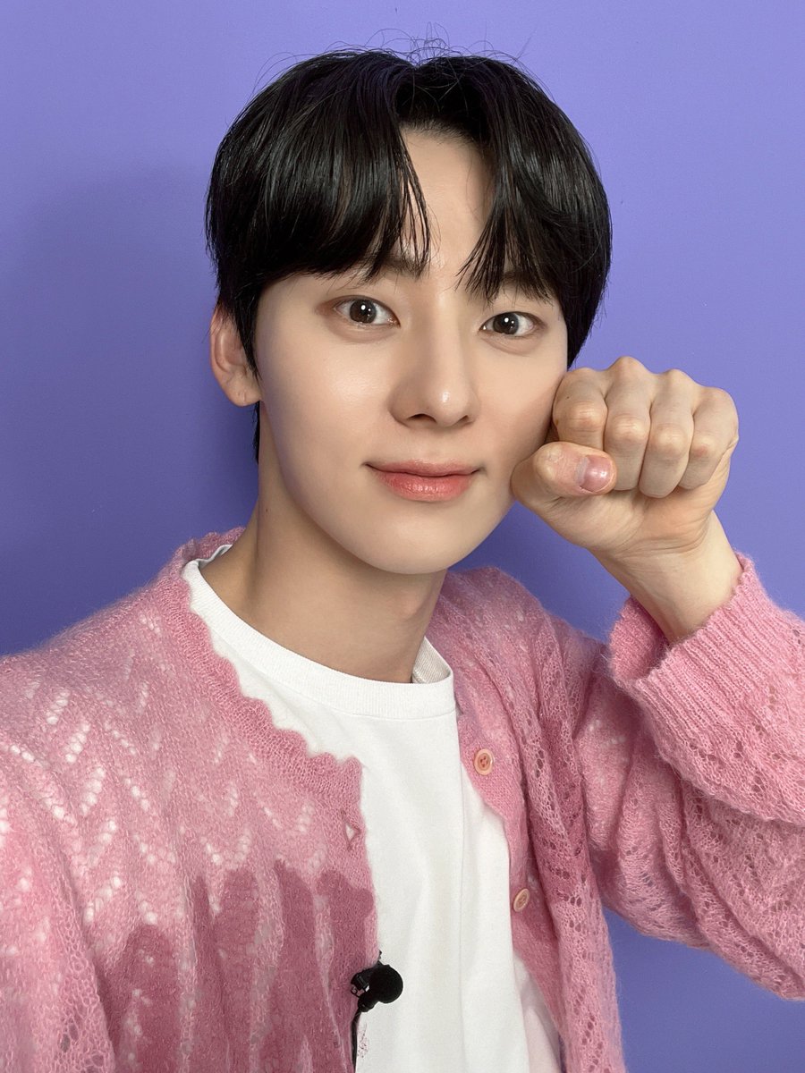 ํฉ๋ฏผํ(HWANG MIN HYUN) tweet media