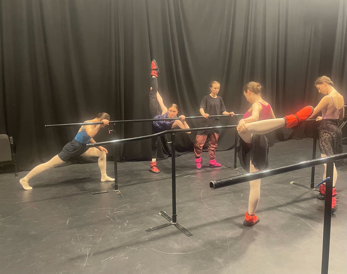 YorkTheatre's tweet photo. Rehearsals are underway for tonight's performance by #KyivCityBallet!

100% of ticket sales are going to @UNICEF's Ukraine Appeal, and don't forget, you can still donate to our Crowdfunder. Thank you for your generosity: https://t.co/wiyX4wxJyv https://t.co/SMA951DYoC