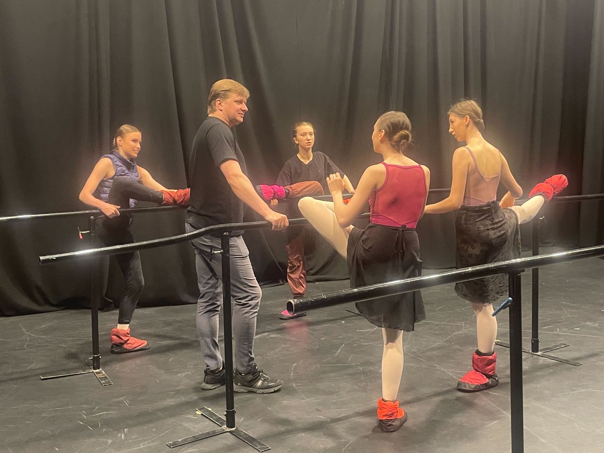YorkTheatre's tweet photo. Rehearsals are underway for tonight's performance by #KyivCityBallet!

100% of ticket sales are going to @UNICEF's Ukraine Appeal, and don't forget, you can still donate to our Crowdfunder. Thank you for your generosity: https://t.co/wiyX4wxJyv https://t.co/SMA951DYoC
