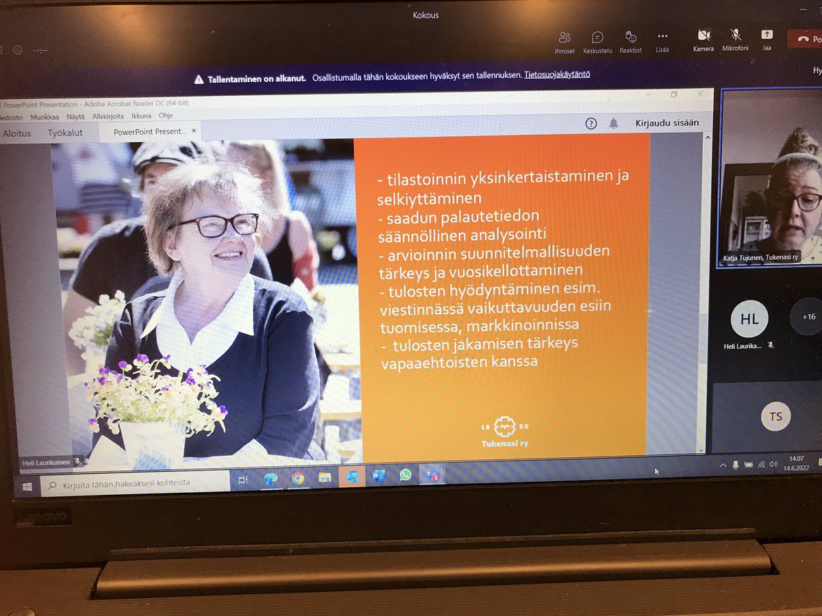 Artsi-vuoden päätöstapaamisessa <a href="/KatjaTujunen/">Katja Tujunen</a> jakamassa kokemuksia Artsi-vuoden aikana saaduista opeista  ja oivalluksista. <a href="/senioripysakki/">Senioripysäkki - Turku</a> <a href="/tukenasi/">Tukenasi ry</a> @ARTSItoiminta #järjestöarviointi