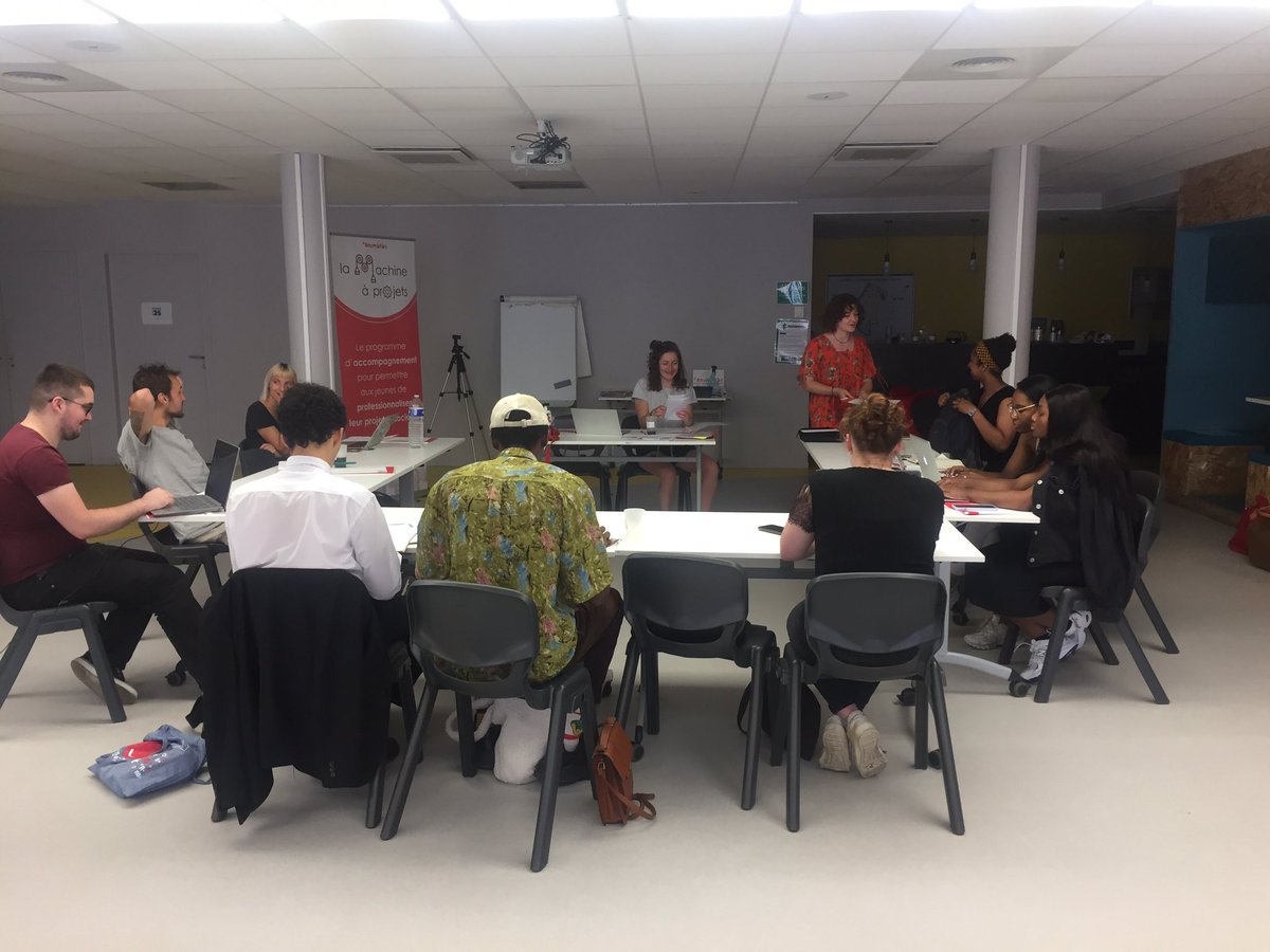 bonne_si's tweet photo. 🎓 #MAP3 🚀 — Atelier @animafac n°1 : Histoire du monde associatif

🎯"Se faire accompagner pour monter son projet innovant"

Début de l’immersion : La machine à projets ⚙

• @MDE_Lyon2 @lyoncampus •

#Etudiant #Ess #Association #Projets #Animafac #GrandEst #Lyon #Crous https://t.co/XsiI2PFJfC