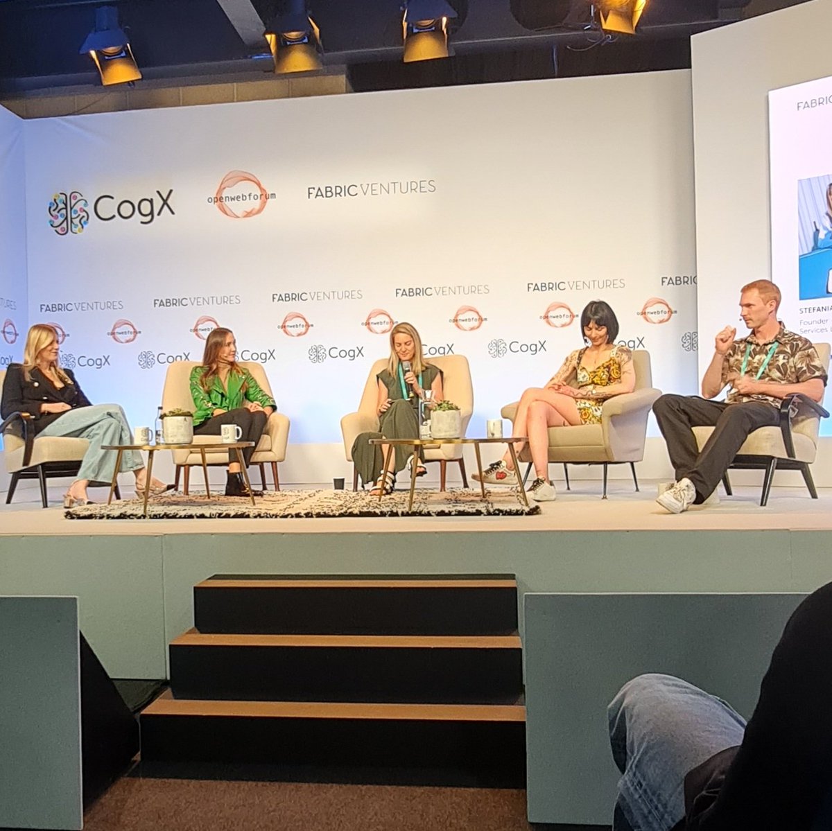 Vogue Meets Crypto: Bringing Fashion Industry on Chain. Really interestion pannel from blockchain, to fashion experience. #cogxfestival22