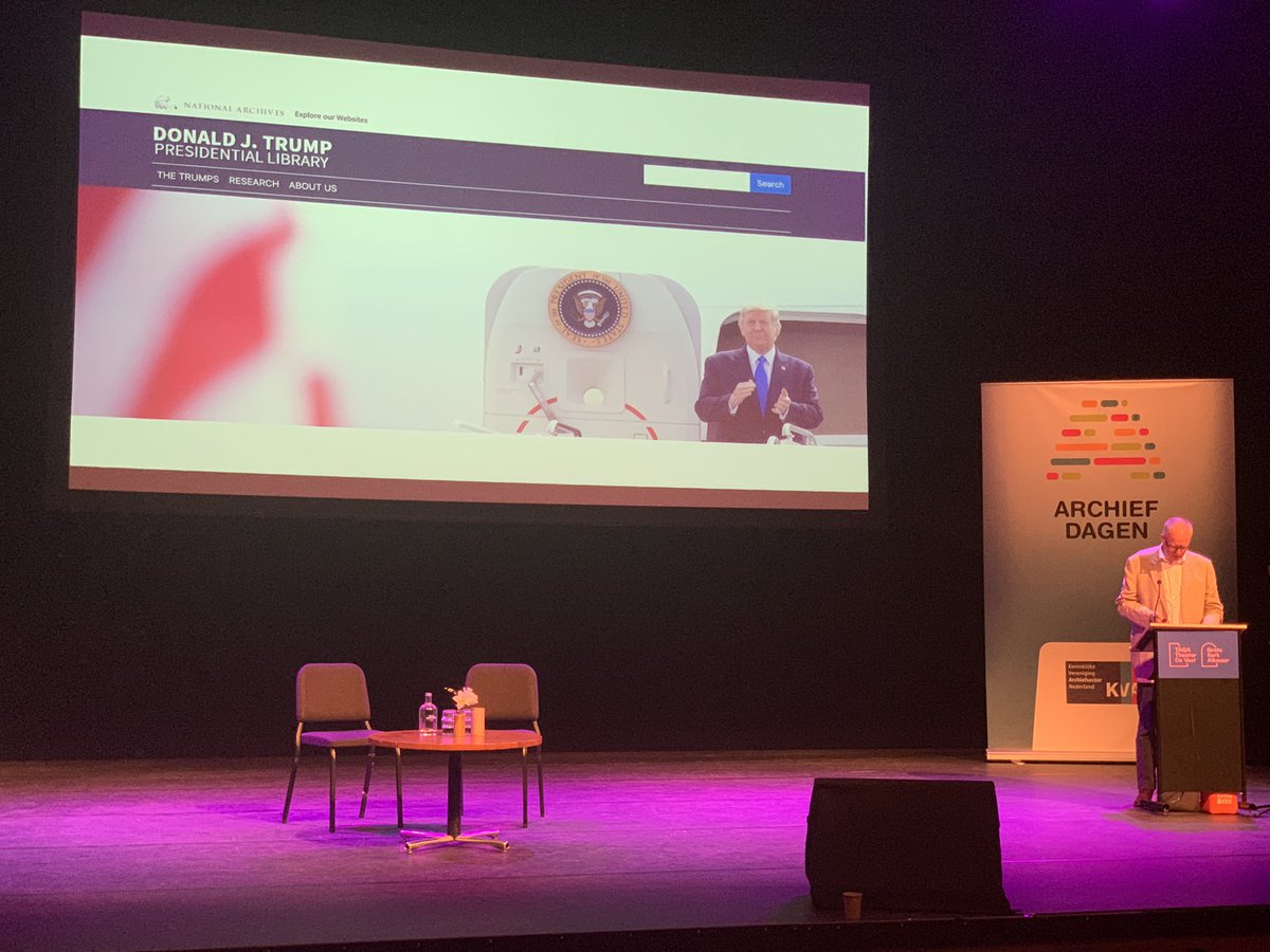 De afsluitende #keynote van de Britse auteur en bibliothecaris Richard Ovenden 
<a href="/UniofOxford/">University of Oxford</a> <a href="/bodleianlibs/">Bodleian Libraries</a> 
#archiefdagen 
‘The past was erased, the erasure was forgotten, the lie became the truth’
#UK #Oxford #library #archives 
George Orwell 1984 (1949)