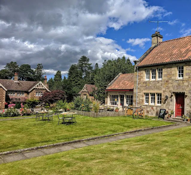 NEFamilyFun's tweet photo. 15 things to do at Ford and Etal near Berwick. A fab place where you can spend the whole day:  https://t.co/UUCPmotKYf https://t.co/2REH7yFADR
